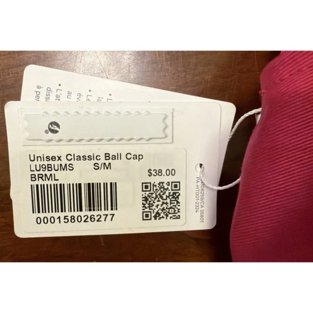 Lululemon‎ Classic Ball Cap, Size S/M, Berry Rumble, NWT